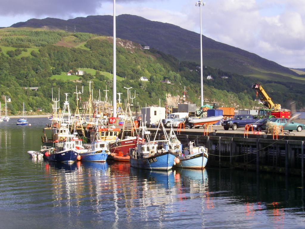 The Ferry Boat Inn Ullapool Pokoj fotografie